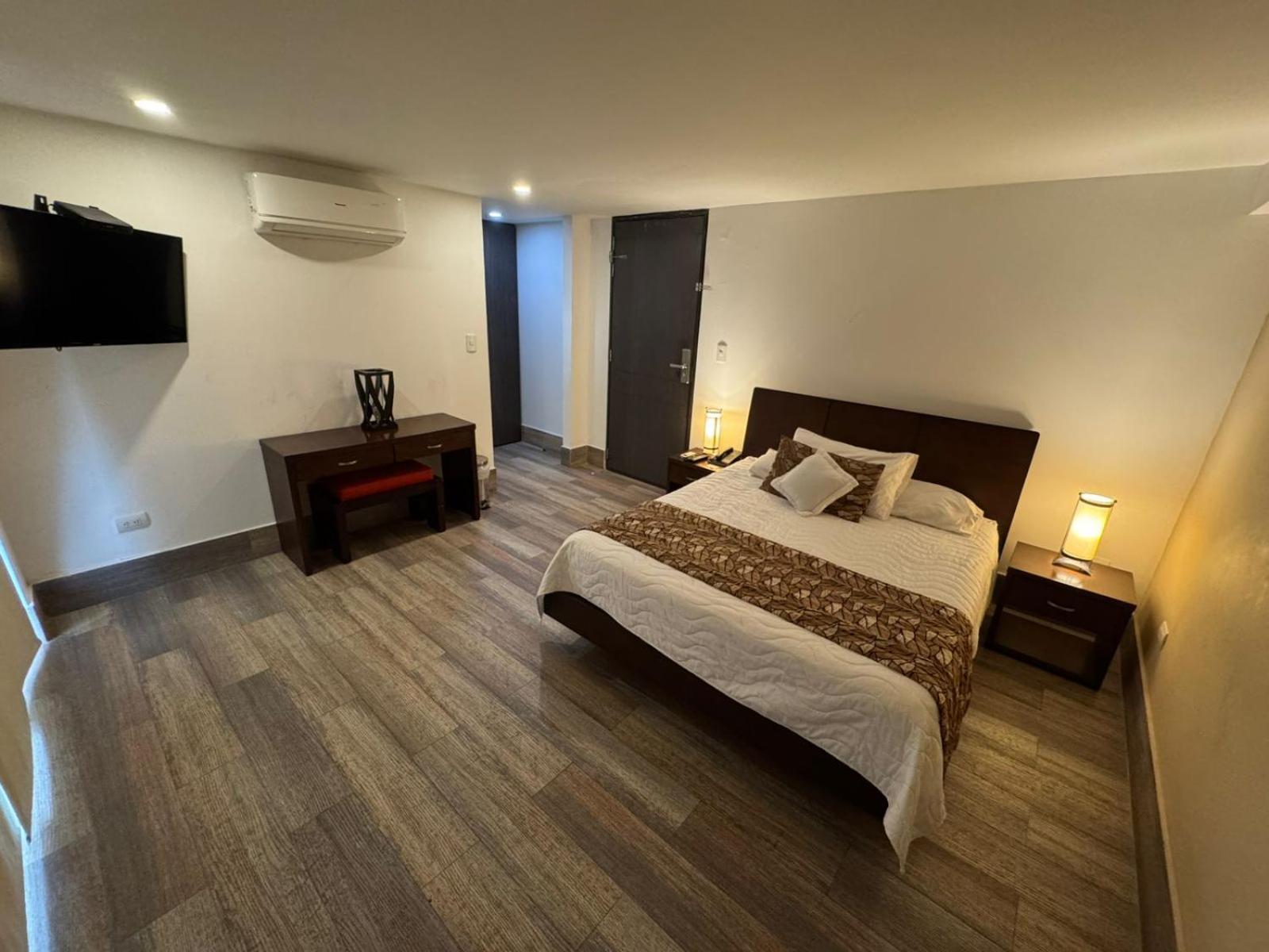 Vallclaire Suites Barranquilla  Extérieur photo