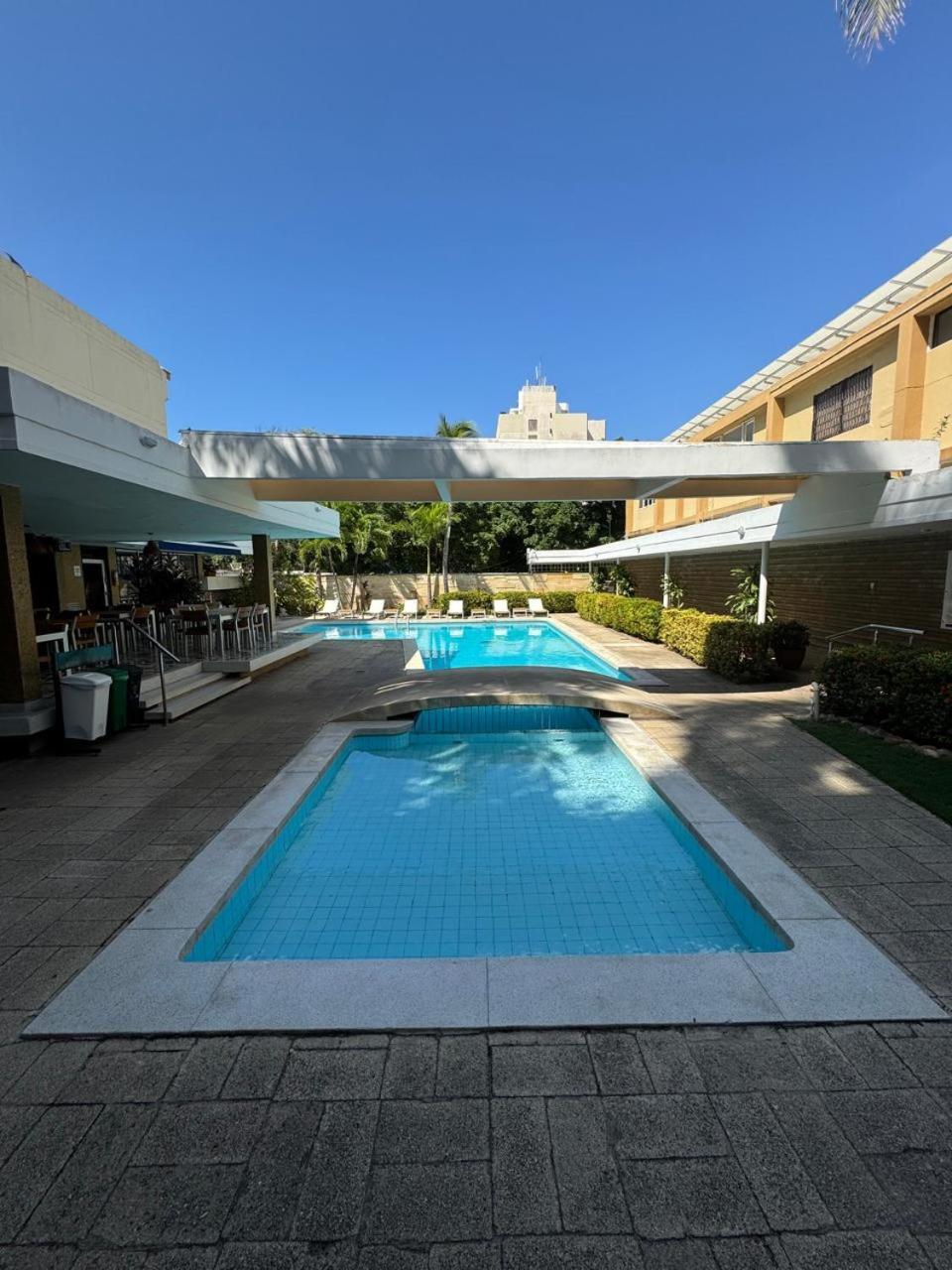 Vallclaire Suites Barranquilla  Extérieur photo
