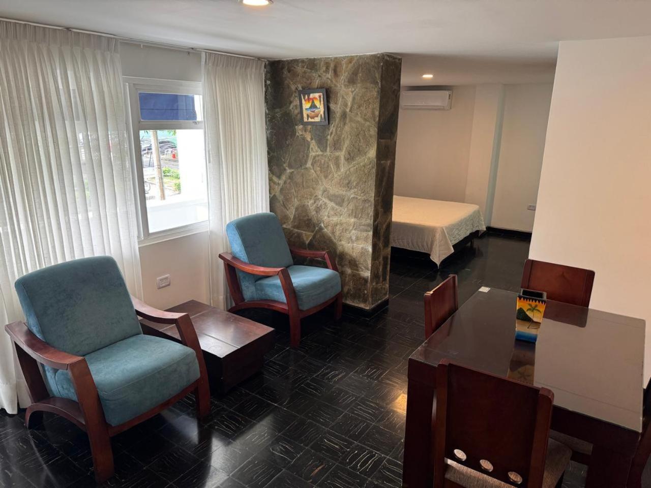 Vallclaire Suites Barranquilla  Extérieur photo